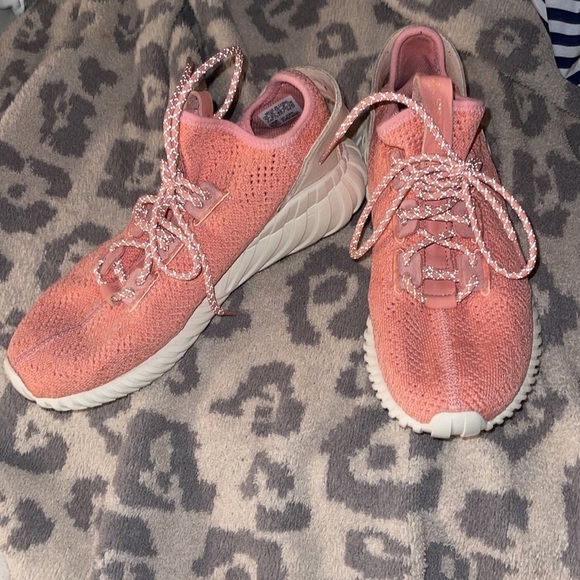 adidas Shoes - ADIDAS sneakers Trace pink